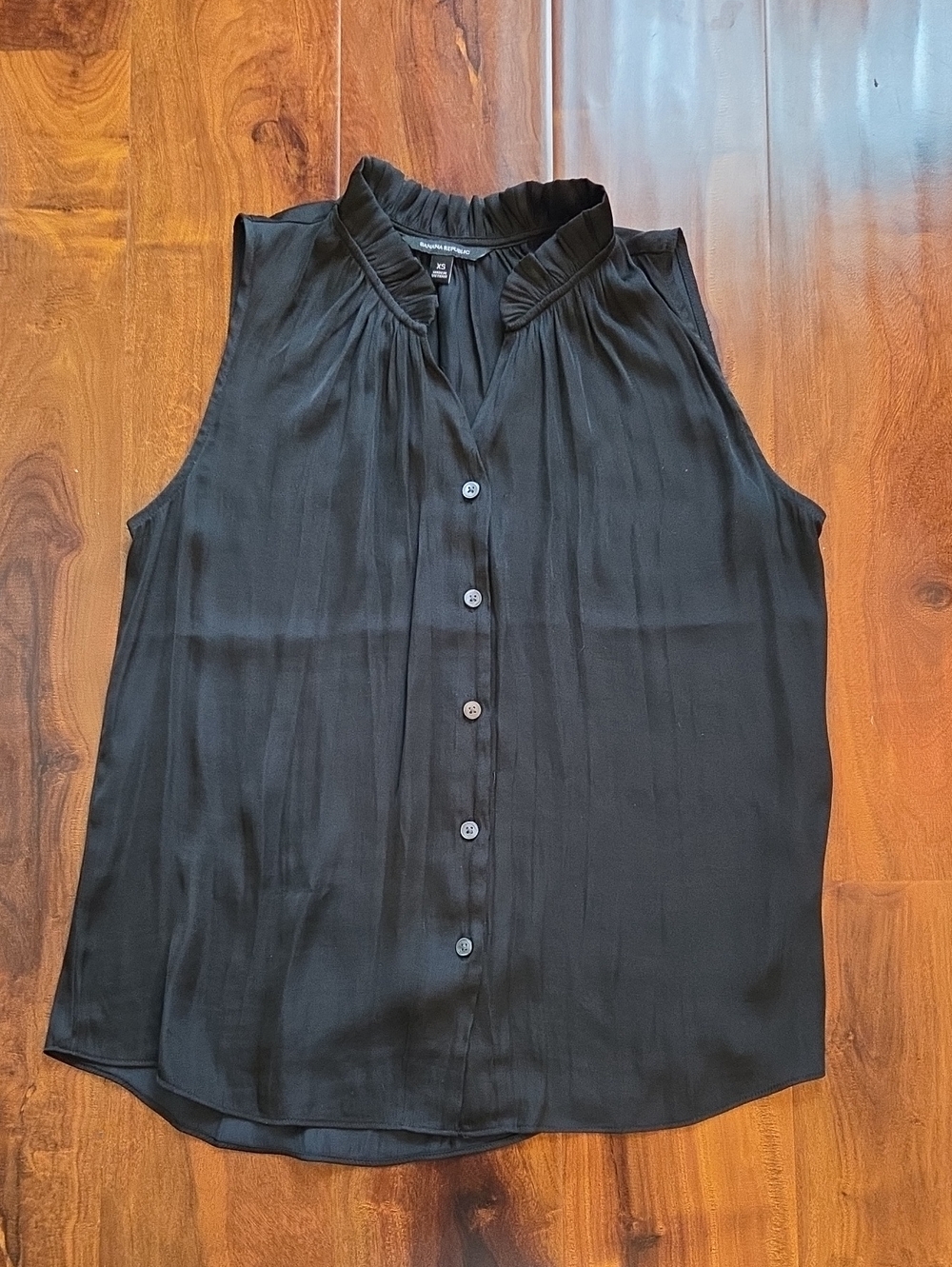 Banana Republic Black Ruffle Neck Sleeveless Blouse